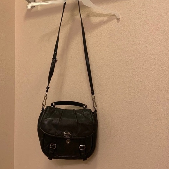 Coach black crossbody - Picture 2 of 4